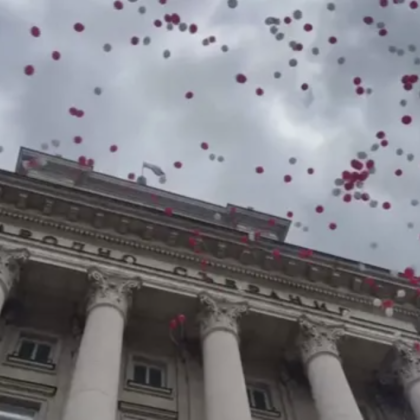 Бдение и протест срещу войната на пътя в празничния 1 ви юни Почернени