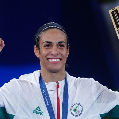 Ръководителят на Световната боксова асоциация World Boxing се извини след