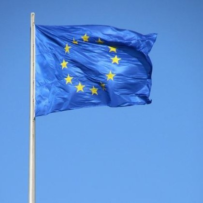 Европейската комисия и Европейската централна банка ще оповестят днес конвергентните