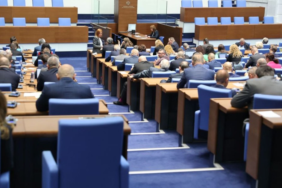 НС отхвърли ветото на президента върху промените в ЗЕВИ