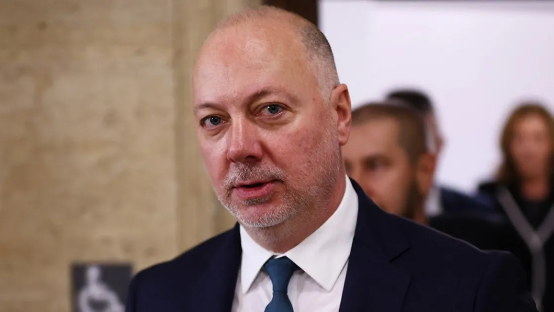 Желязков, Петкова и шефът на БНБ с извънредно изявление за еврото