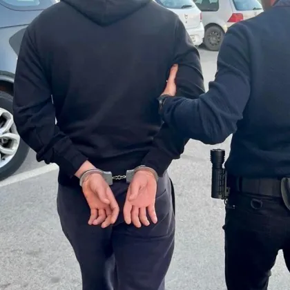 16 участници в организирана престъпна група извършвала трафик на нелегални