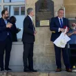 Барелеф на благодетеля Владимир Сис бе открит на фасадата на Радио Пловдив