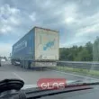 Камион аварира на АМ Тракия СНИМКИ