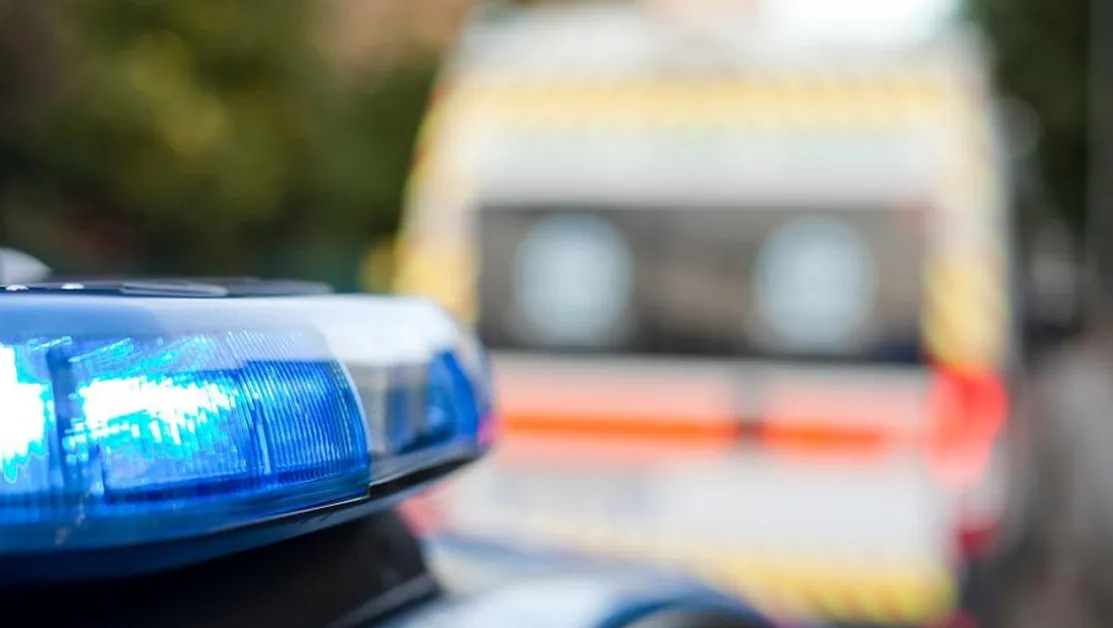 Камък падна върху движещ се автомобил край Кокаляне