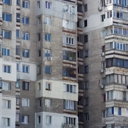 Държавата стартира нова програма за саниране на жилищни сгради