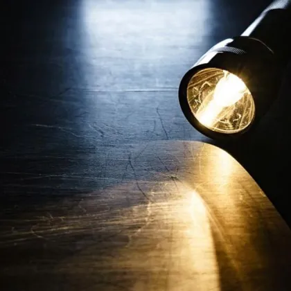 Токът в Елин Пелин е временно прекъснат заради лошото време Кметът на