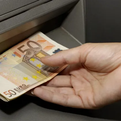 Днес ръководителите на Националната агенция за приходите НАП Комисията за защита