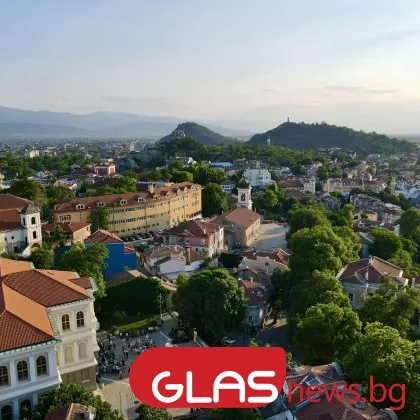 Понеделник идва и със слънце и с бури Днес преди обяд