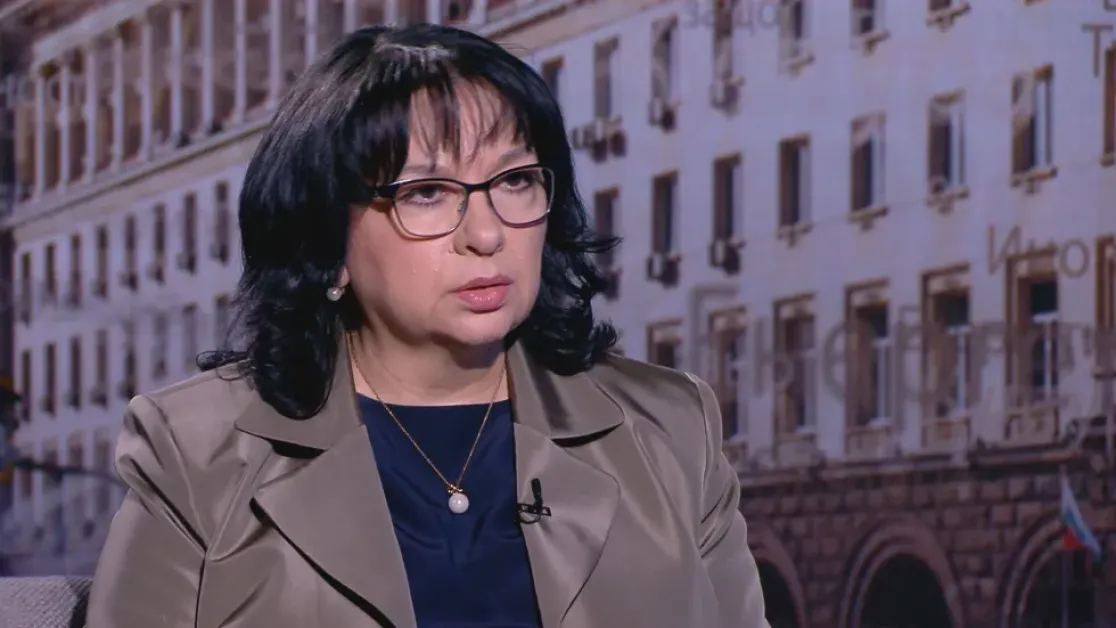 Теменужка Петрова: Президентът всява страх