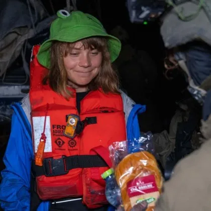 Хуманитарната лодка превозваща Грета Тунберг и други активисти към Газа