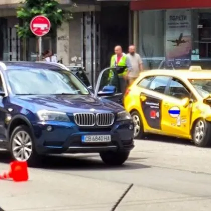 Пътен инцидент затруднява движението в столицата алармира гражданин в групата