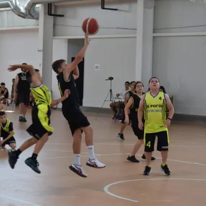 В празник на спорта се превърна уикендът за малки и