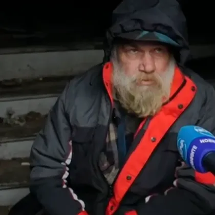 Мъж в инвалидна колична издъхна на спирка в Асеновград а