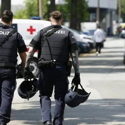 Още един човек е загинал след стрелбата в училище в