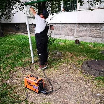 История с продължение Броени дни след като неизвестен отряза с