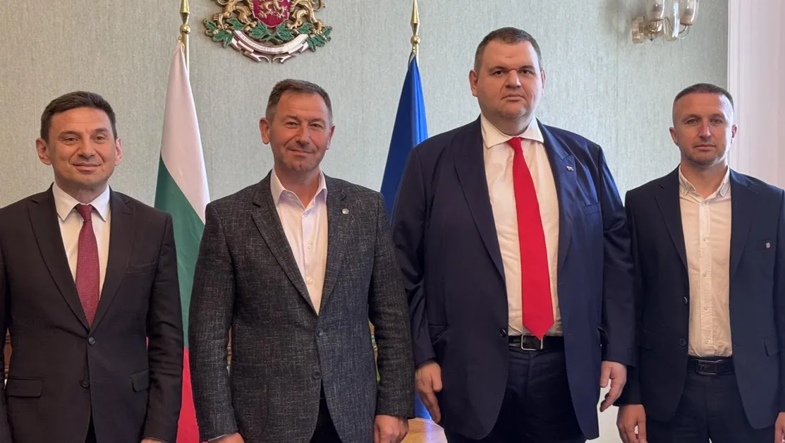 Още две общини стават част от стратегията "Ново начало за развитие на регионите" на Пеевски