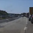 Аварирал камион затруднява движението по "Тракия"