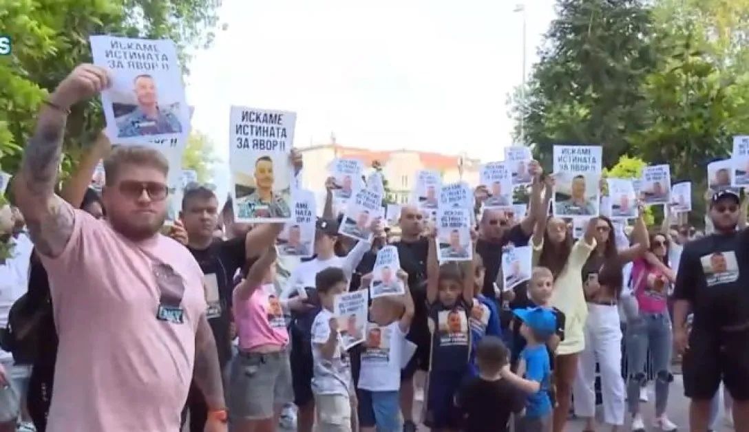 Варненци вдигнаха нов протест за смъртта на Явор