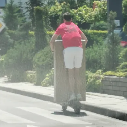 Поредна абсурдна ситуация от софийските улици прикова вниманието в социалните