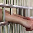 Спипаха 20-годишен с много дрога в затворническо общежитие