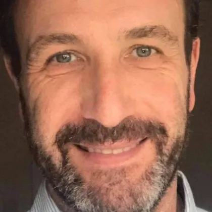 Българският писател Мартин Ралчевски който е в Израел за фестивал