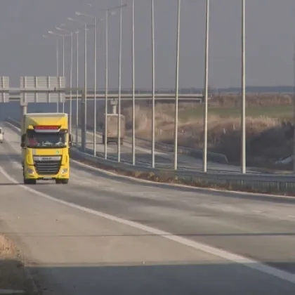 От 16 юни тежкотоварни камиони ще могат да преминават през