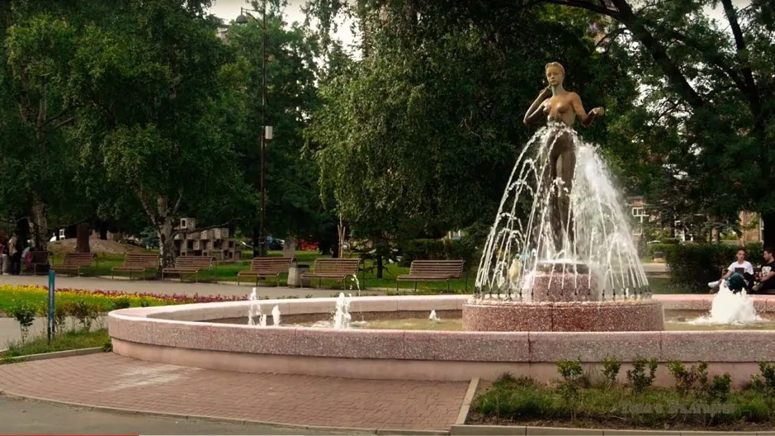 Гасят нощното осветление на голям столичен парк. Защо?