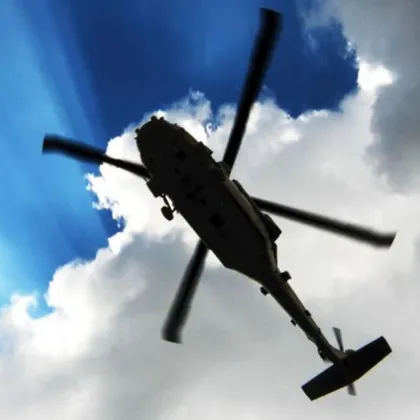 Гръцките власти арестуваха днес 57 годишния пилот на частен хеликоптер който падна