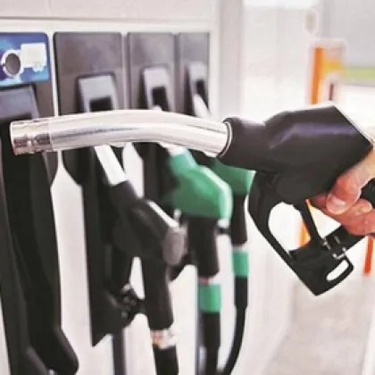 Нов скок в цената на петрола заради конфликта между Израел