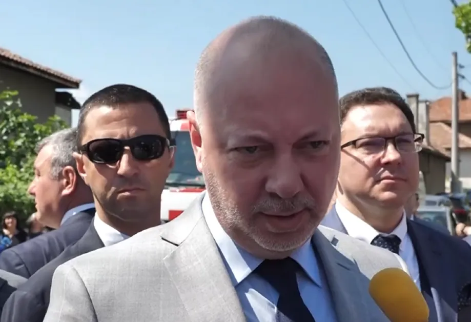 Желязков: Има план за евакуацията на наши сънародници от Израел