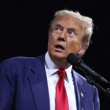 Президентът на САЩ Доналд Тръмп призовa жителите на Техеран да