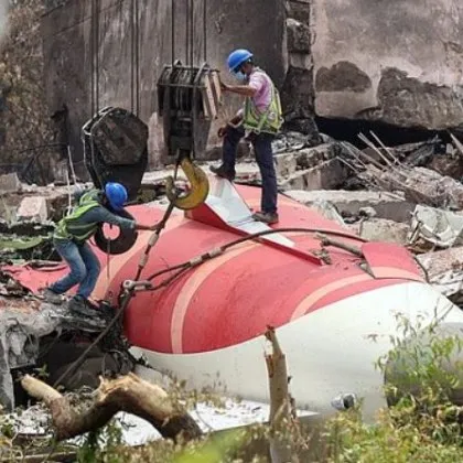 Властите разследващи катастрофата на полет Air India 171 при която