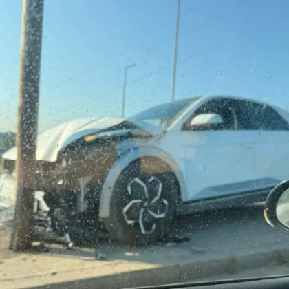 Катастрофа стана тази сутрин в София Лек автомобил се е