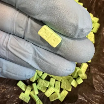 167 таблетки екстази са намерени и иззети от 23 годишен