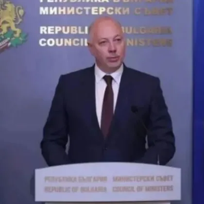 Желязков: От Иран са евакуирани 12 души