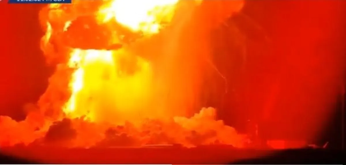 Шокиращи кадри: Корабът на Илон Мъск SpaceX експлодира на живо в ефир ВИДЕО