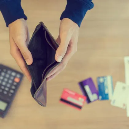 Неплатежоспособен е длъжник който в продължение на повече от 12