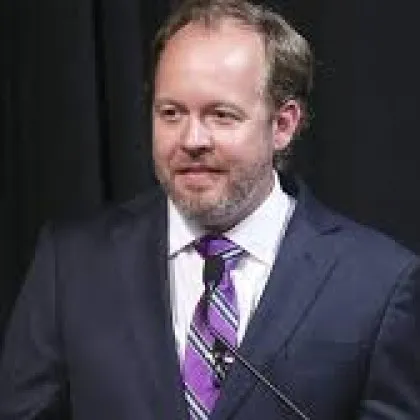 Потребител на Twitter на име Дрю Къртис направи смело предсказание