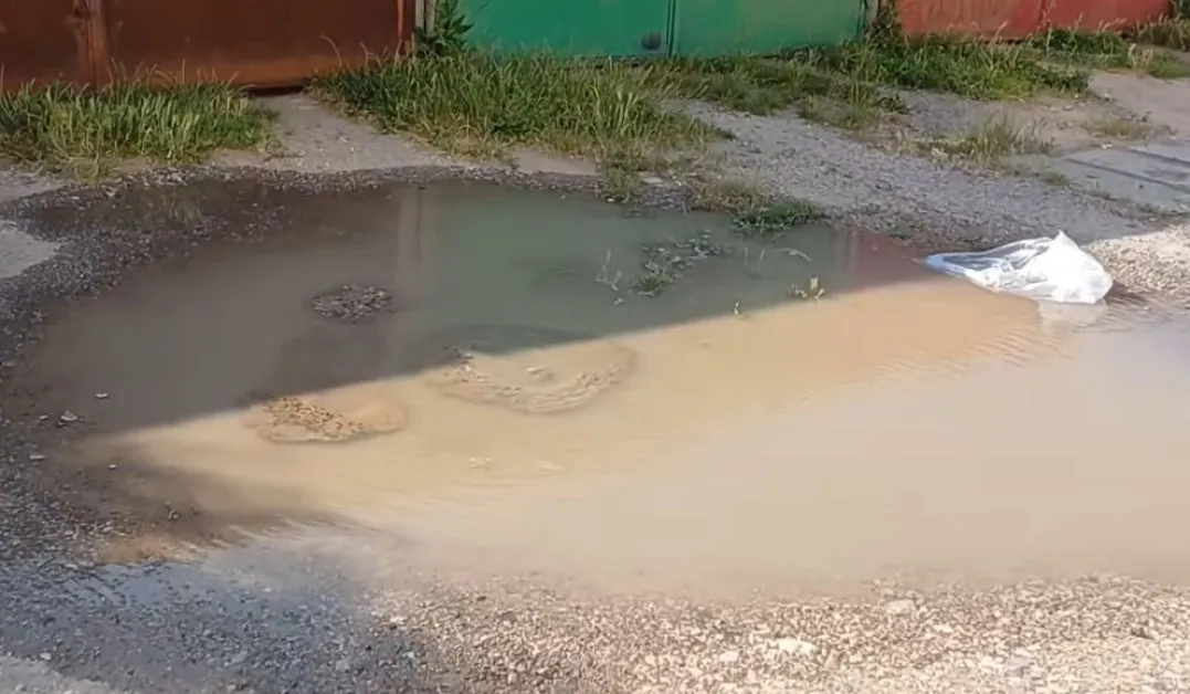 "Това е недопустимо!" Теч на вода в София, кой ще плаща? ВИДЕО