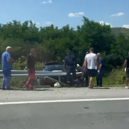 Катастрофа е станала на автомагистрала Струма Инцидентът е между най малко