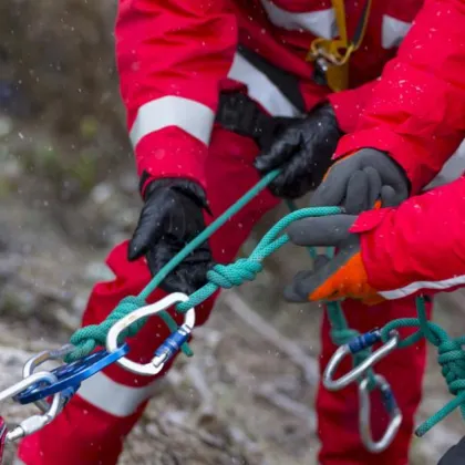 Жена е пострадала леко вчера на туристическата пътека между хижа