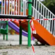 Мъж загина на детска площадка пред очите на семейството си