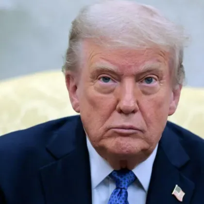 Американският президент Доналд Тръмп обяви че Израел и Иран ще