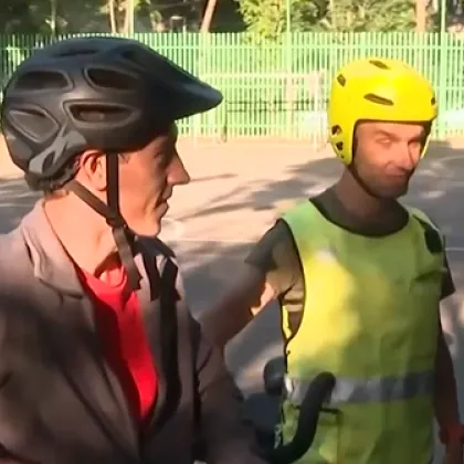 Седмица след като разказахме че специалният велосипед на незрящия ултрамаратонец