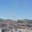 Избухна пожар в Стара Загора, дим се издига в небето СНИМКИ