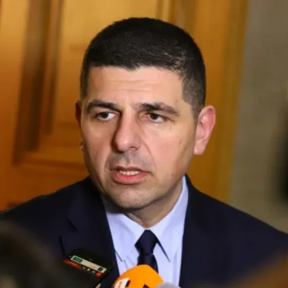 Мирчев: Няма да разцепим коалицията за кефа на Борисов и Пеевски