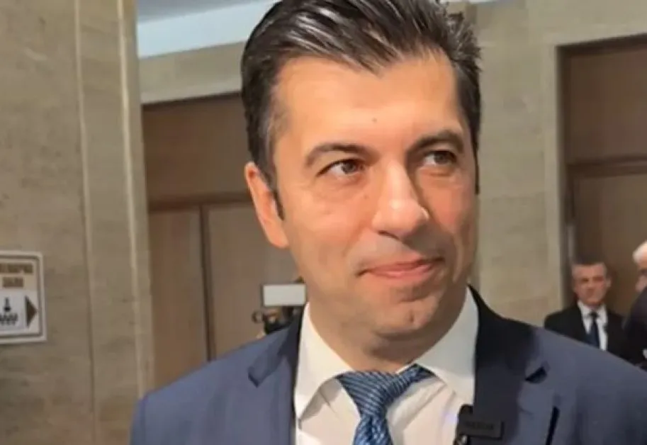 Кирил Петков обяви кога хвърля оставката си