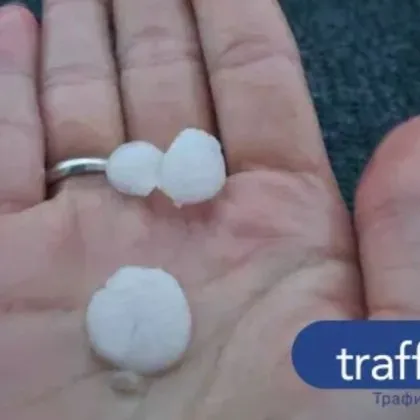 Градушка се изсипа в пловдивското село Катуница Той допълни че ледените