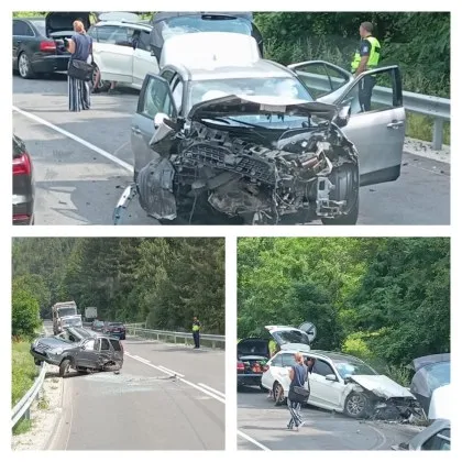 На път II 19 между Добринище и Гоце Делчев отново бе